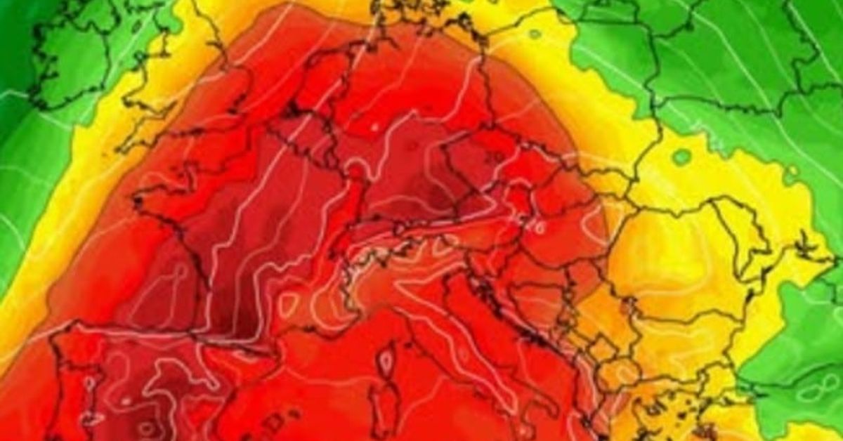Метео Балканс с коментар за времето: Бъдете подготвени омега циркулация застига България Метеорологична карта на Европа, показваща силна лятна гореща вълна.