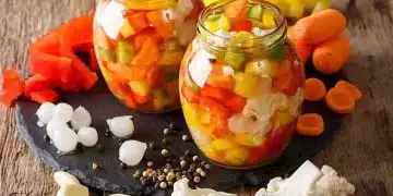 Туршия с цветни зеленчуци