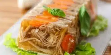 Желе с месо и зеленчуци