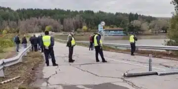 Наредиха евакуация за село находящо се до наш голям град 11