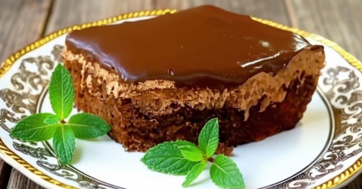 Правя тази лесна торта по рецептата на мама – вкусна, нежна и винаги искаш още 1 парче Шоколадова торта с мента