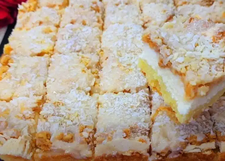 Този домашен чийзкейк ще засенчи всеки десерт от кафене! Невероятно вкусен и невероятно лесен за приготвяне 1