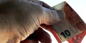 Роден собственик на заведение, с коментар: Заради рестото в евро затварям на Нова година 12