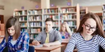 Предложение: Ученическите стипендии да се увеличат до 60 евро месечно 1