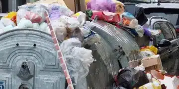 Изненада за домакинствата: Новата такса смет няма да стартира от 1 януари? 1