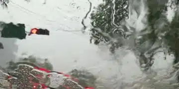 От Meteo Balkans с коментар за времето: Два дни дъжд 1