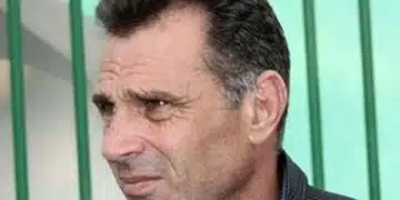 Футболната легенда Спас Джевизов е настанен в болница 1